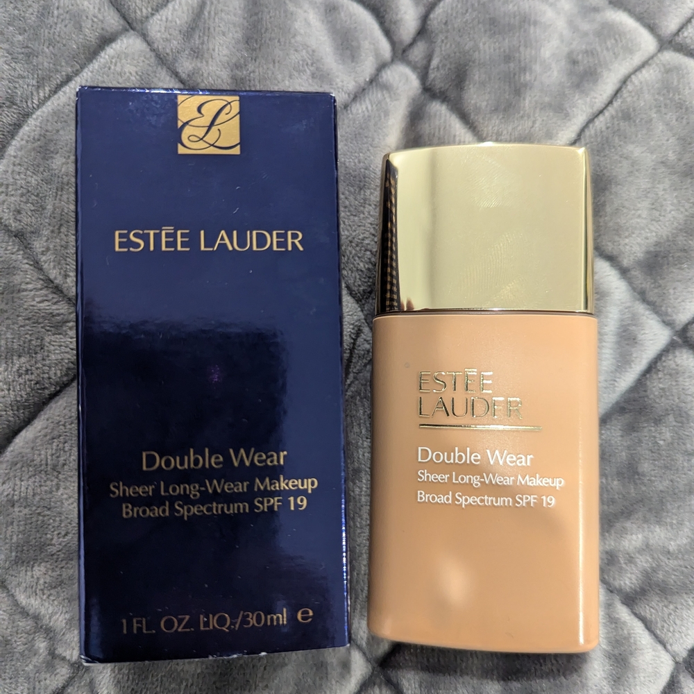 Estee Lauder Double Wear Sheer Long-Wear Makeup 4N2 Spiced Sand